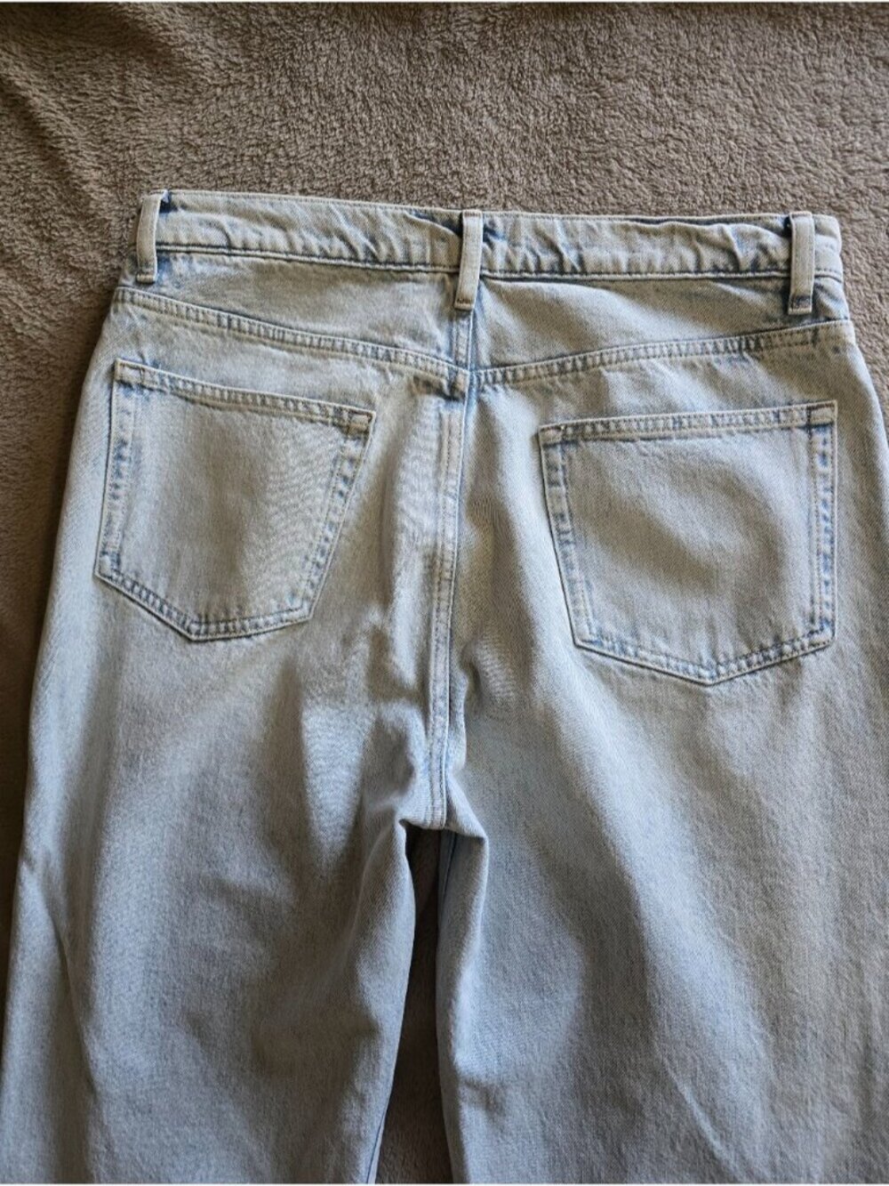 Reformation Val 90s Mid-Rise Straight Jeans in Shasta Wash size 30 - Picture 9 of 14